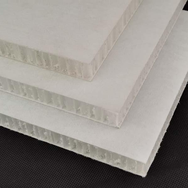 連續纖(xiān)維增強熱塑(su)性複合材料(liào)在汽車領域(yù)的應用(圖1)